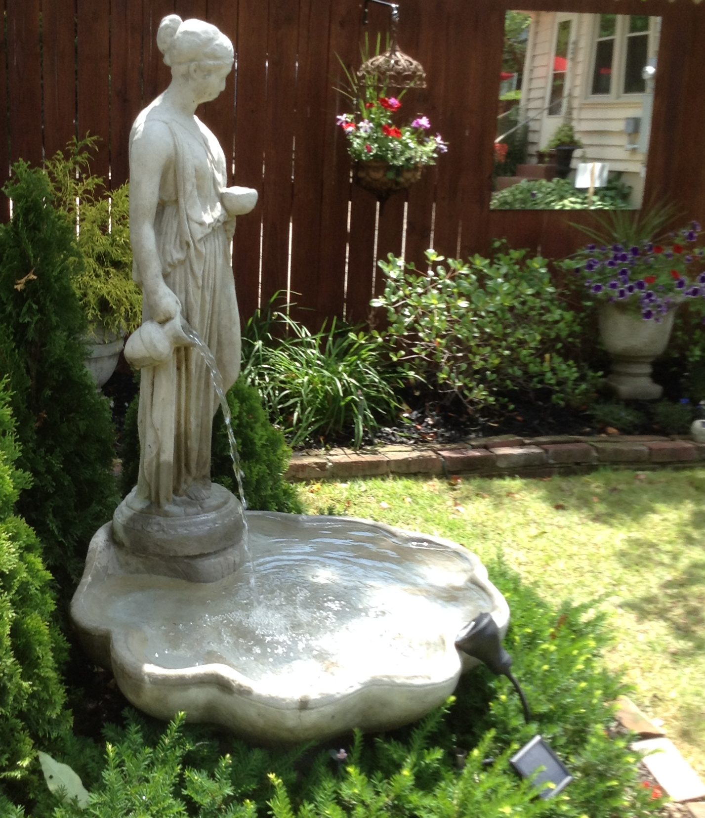 2016 Garden Walk Gets Lots of Press