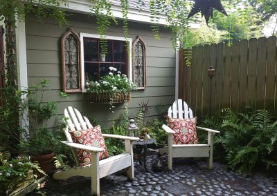 cosy home in Cooper-Young historic district